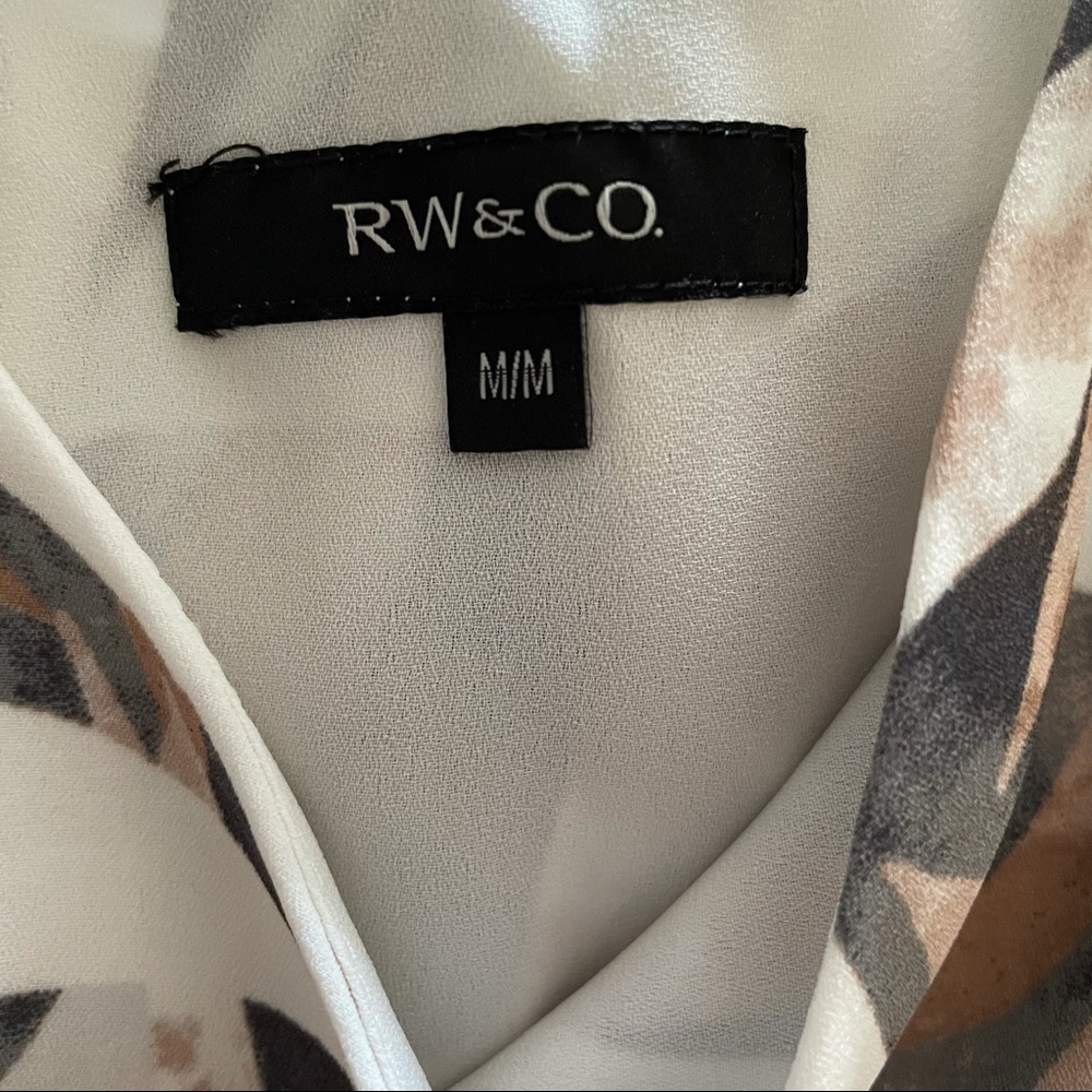 RW&Co Floral Sheer Long Sleeve Blouse Size Medium - Picture 4 of 4